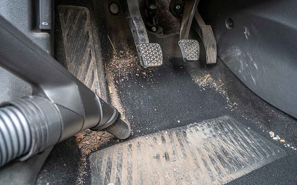 How to Clean Car Carpet Without a Machine