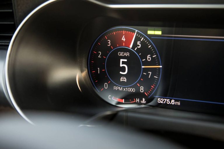 What Does the Rpm Mean on a Car
