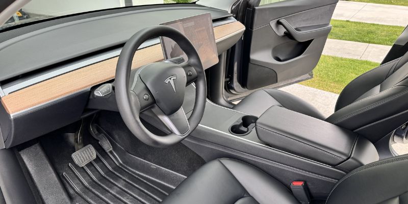 Interior Detailing: Refreshing the Inside