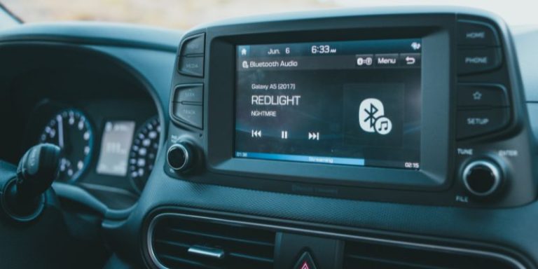 How Much Does It Cost to Replace a Car Stereo