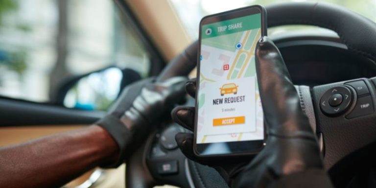 I love using my phone’s apps on my car’s screen!