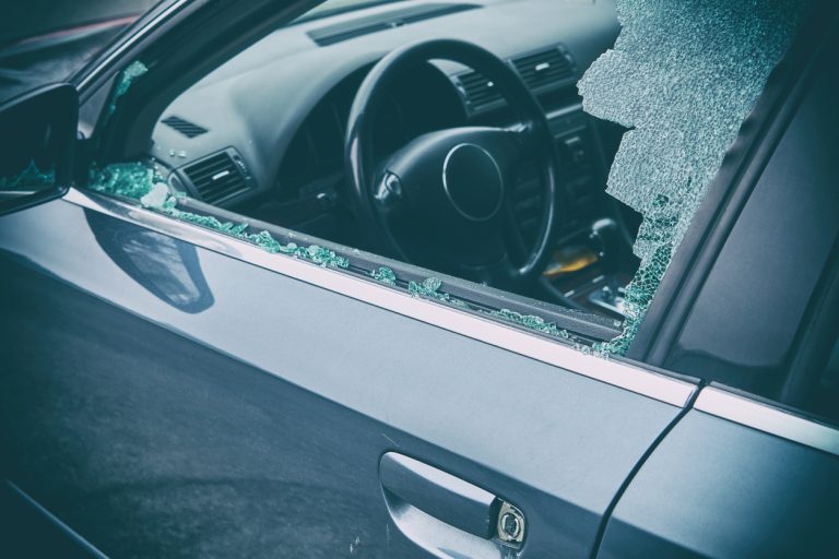 How Much Does It Cost to Replace Car Window Glass